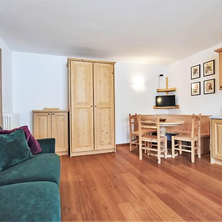 Apartment Giglio Apartment By Interhome Madesimo Bagian luar foto